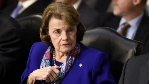 دایان فاینستاین، سناتور آمریکایی